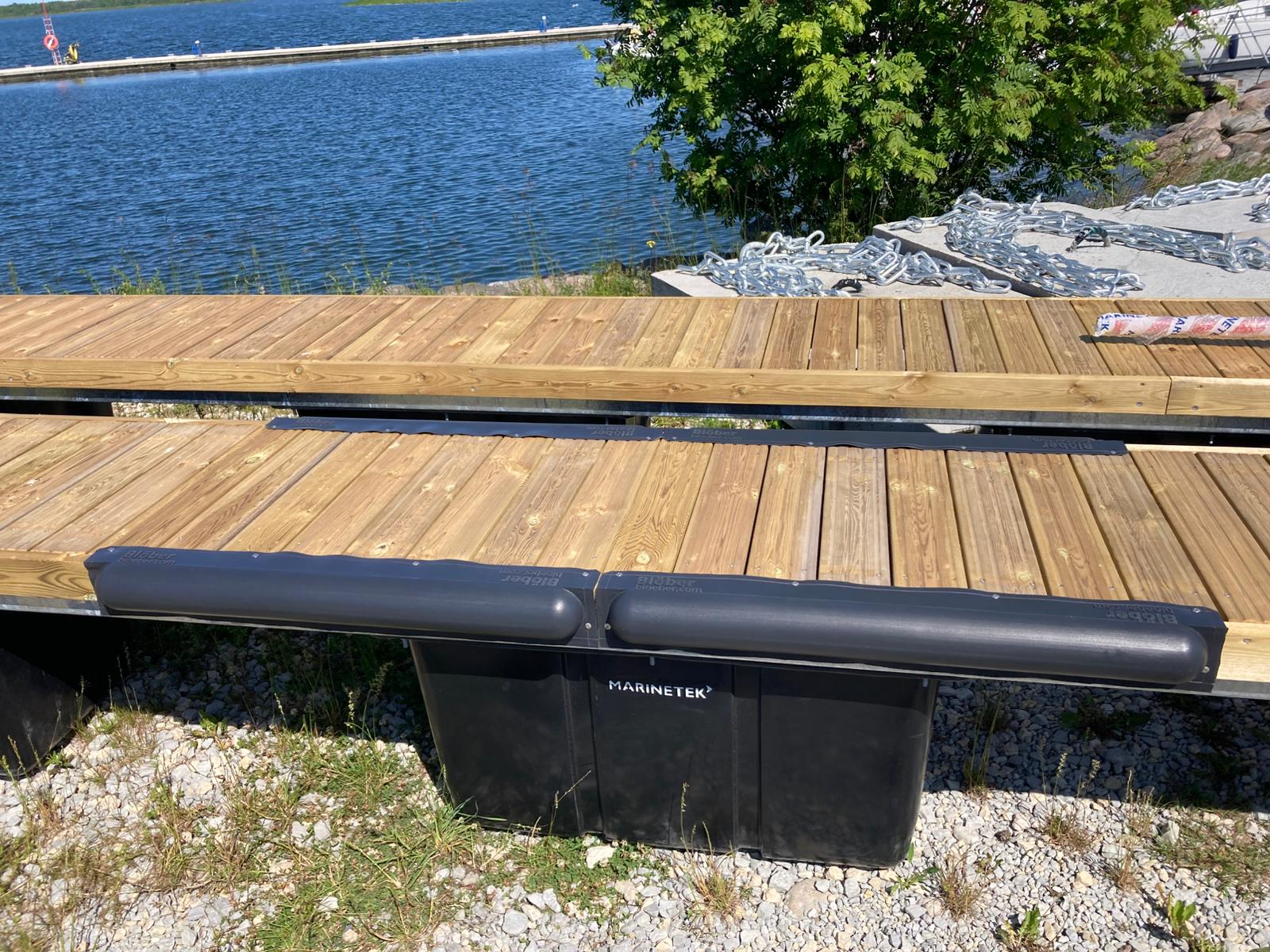 Blöber Ltd Blöber Fender Model L, Blöber Fender Model P Northern Europe and Baltic states